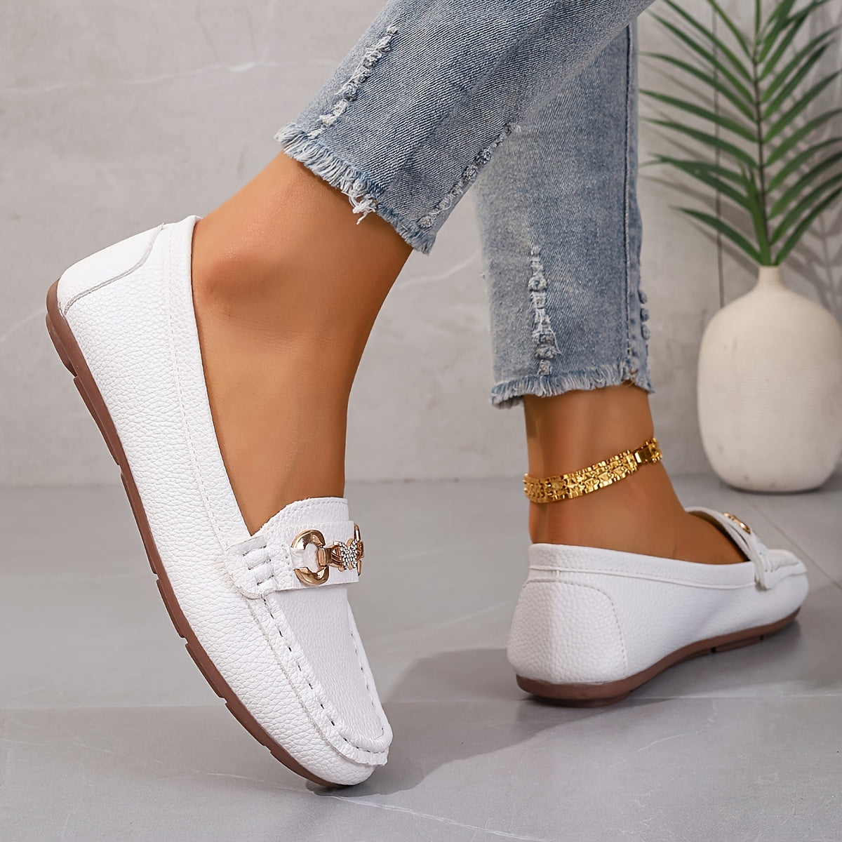 Women's Fashionable Pull-On Shoes with Butterfly Decoration and Diamond Accents