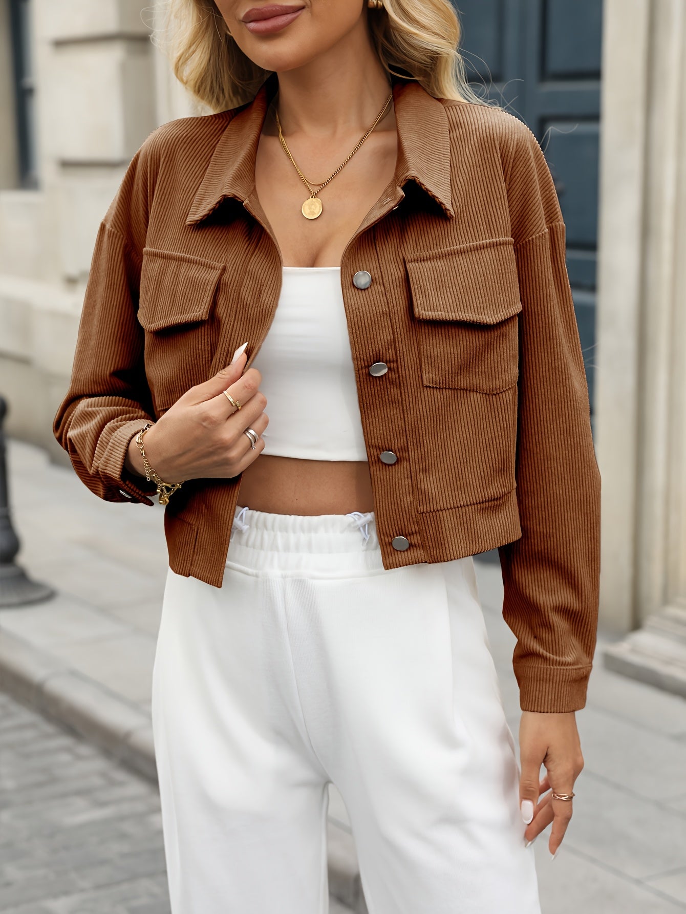 Custom Slim Fit Short Jacket for an Elegant Silhouette