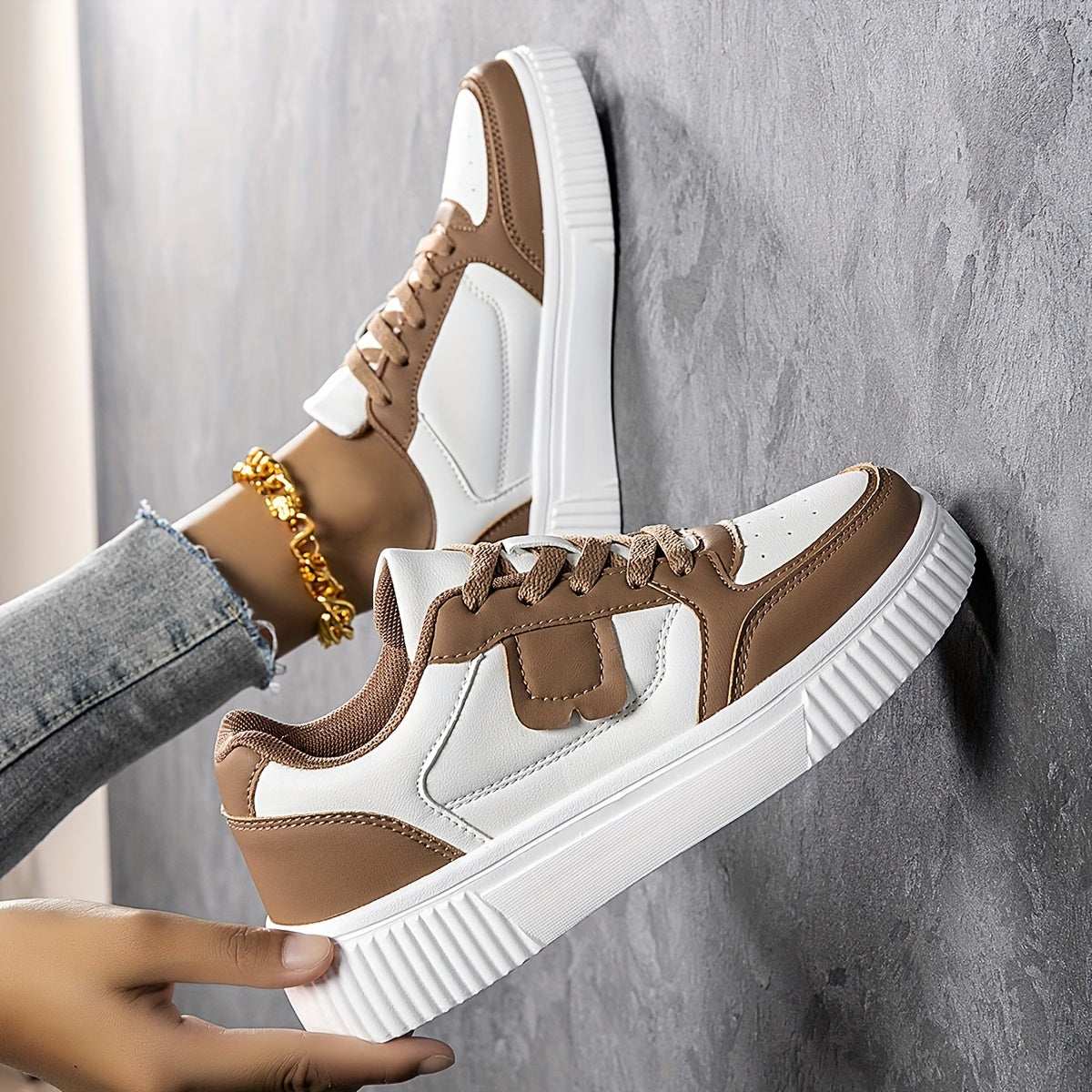 Women's Two-Tone Casual Sneakers