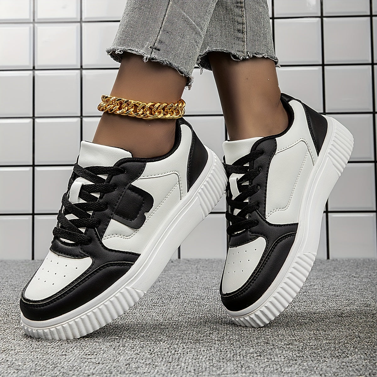 Women's Two-Tone Casual Sneakers