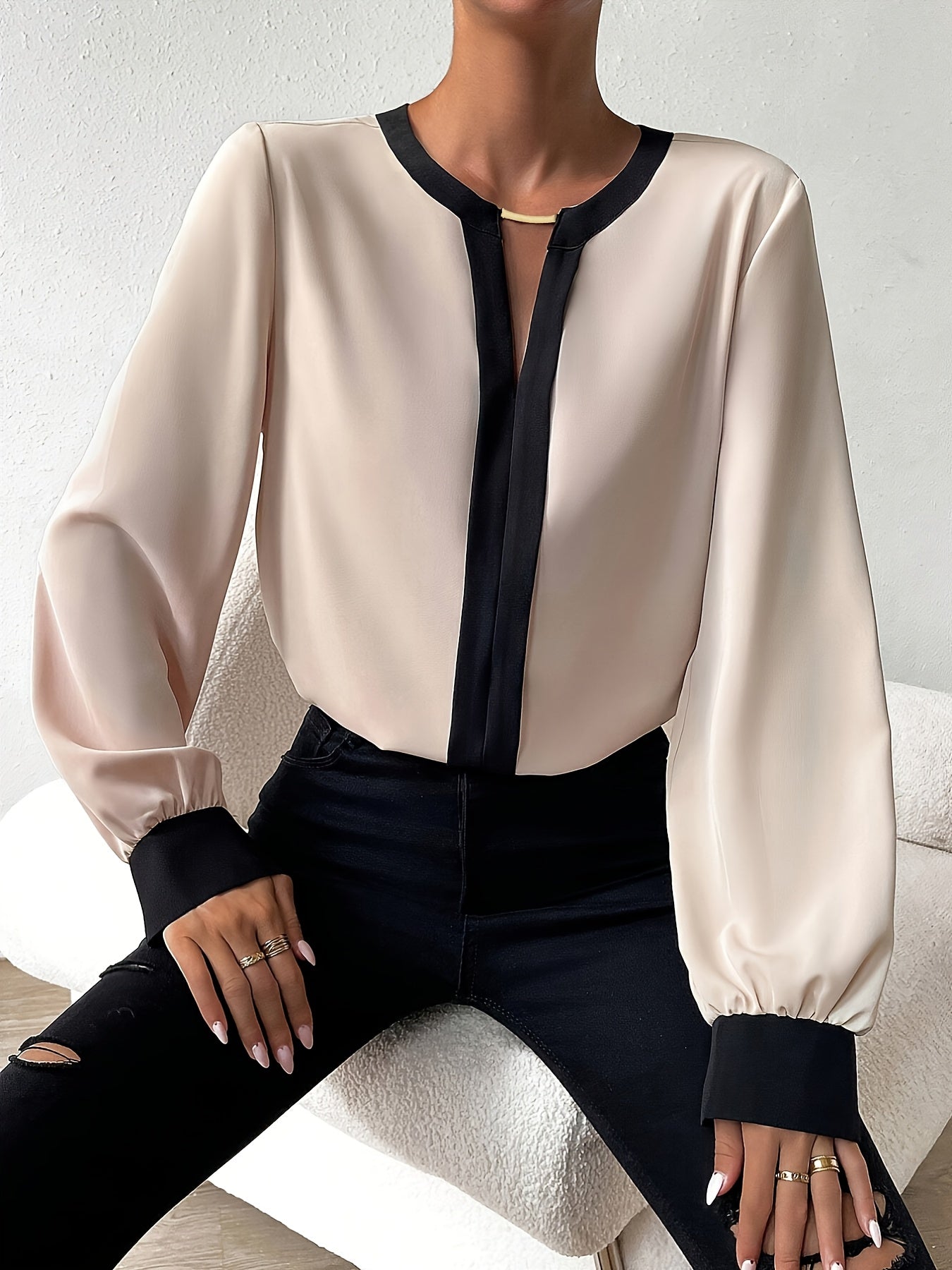 Chic Women's Polyester Blouse with Collar and Black Sleeve Finish