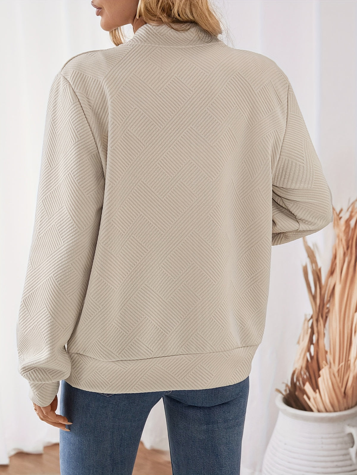 Stylish Women's Beige Zip-Up Jacket